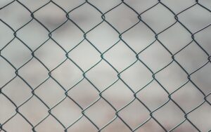 Hires Chainlink Fabric Mesh colorized to galvanized