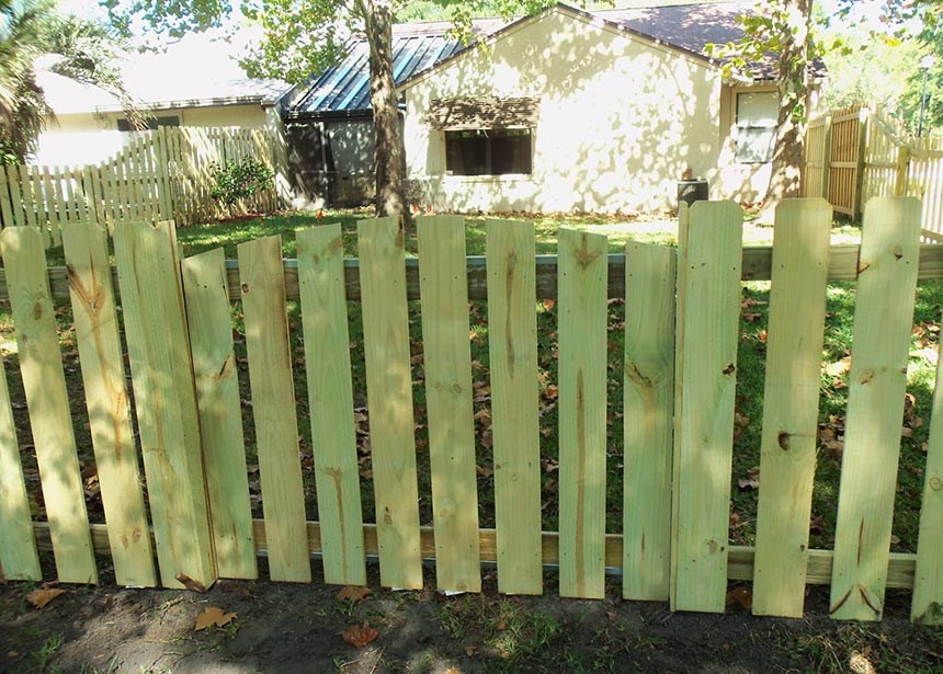 Simple Backyard Fence Gate Front