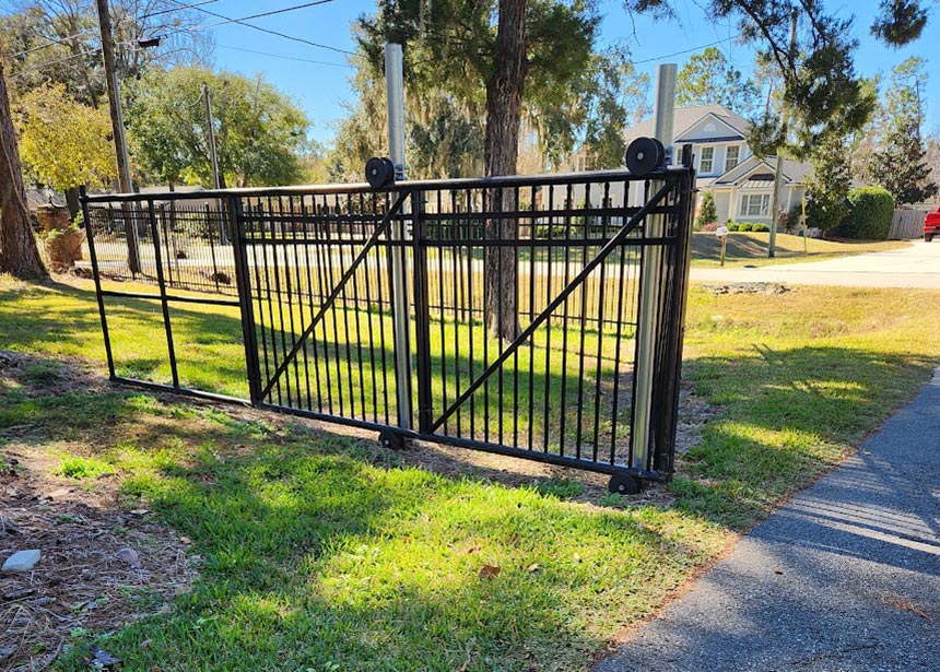 Sliding Metal Gate