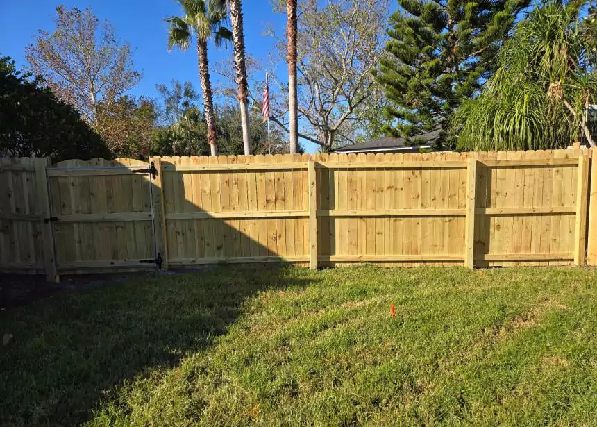 Welded Metal Wood Gate