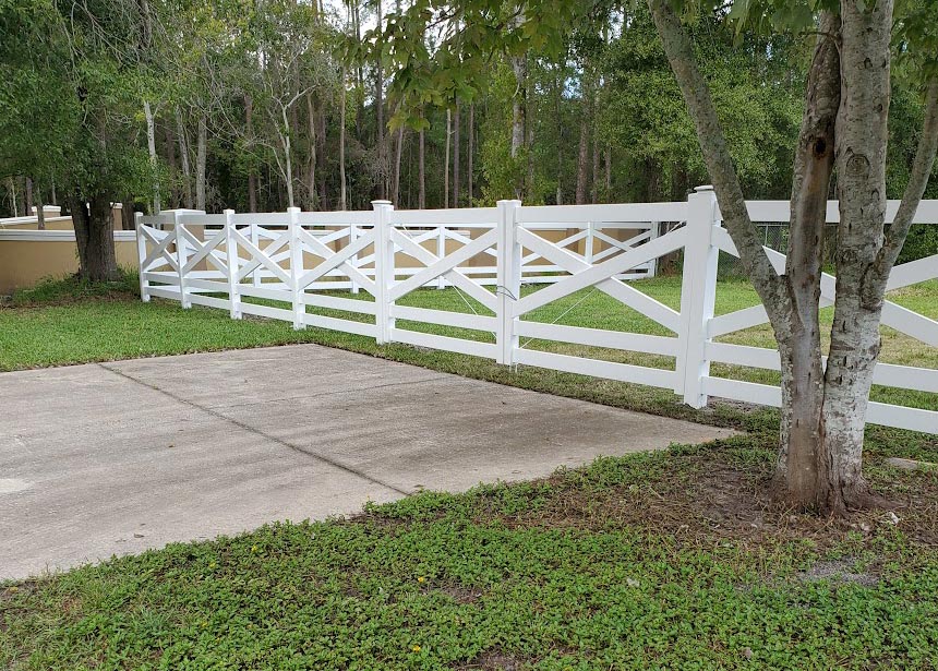 White Painted Pattern Fence